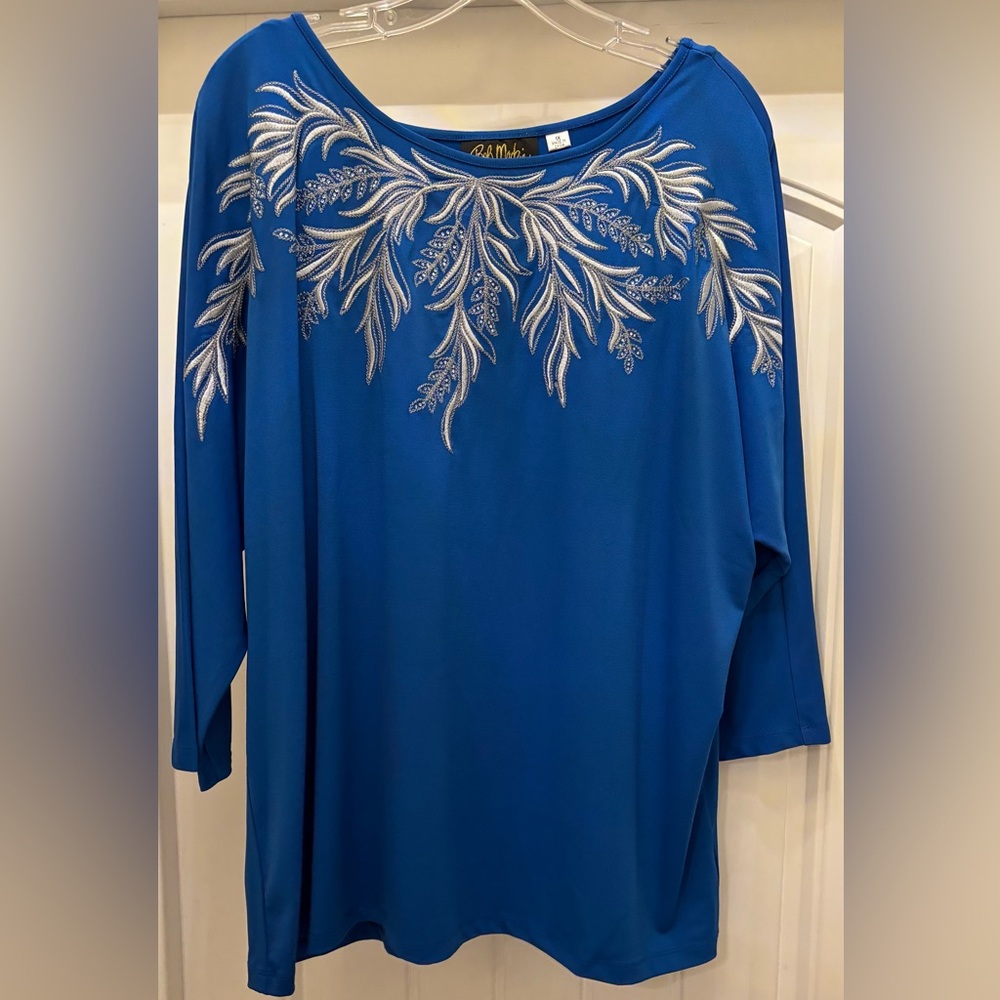 Bob Mackie tunic with embroidered details